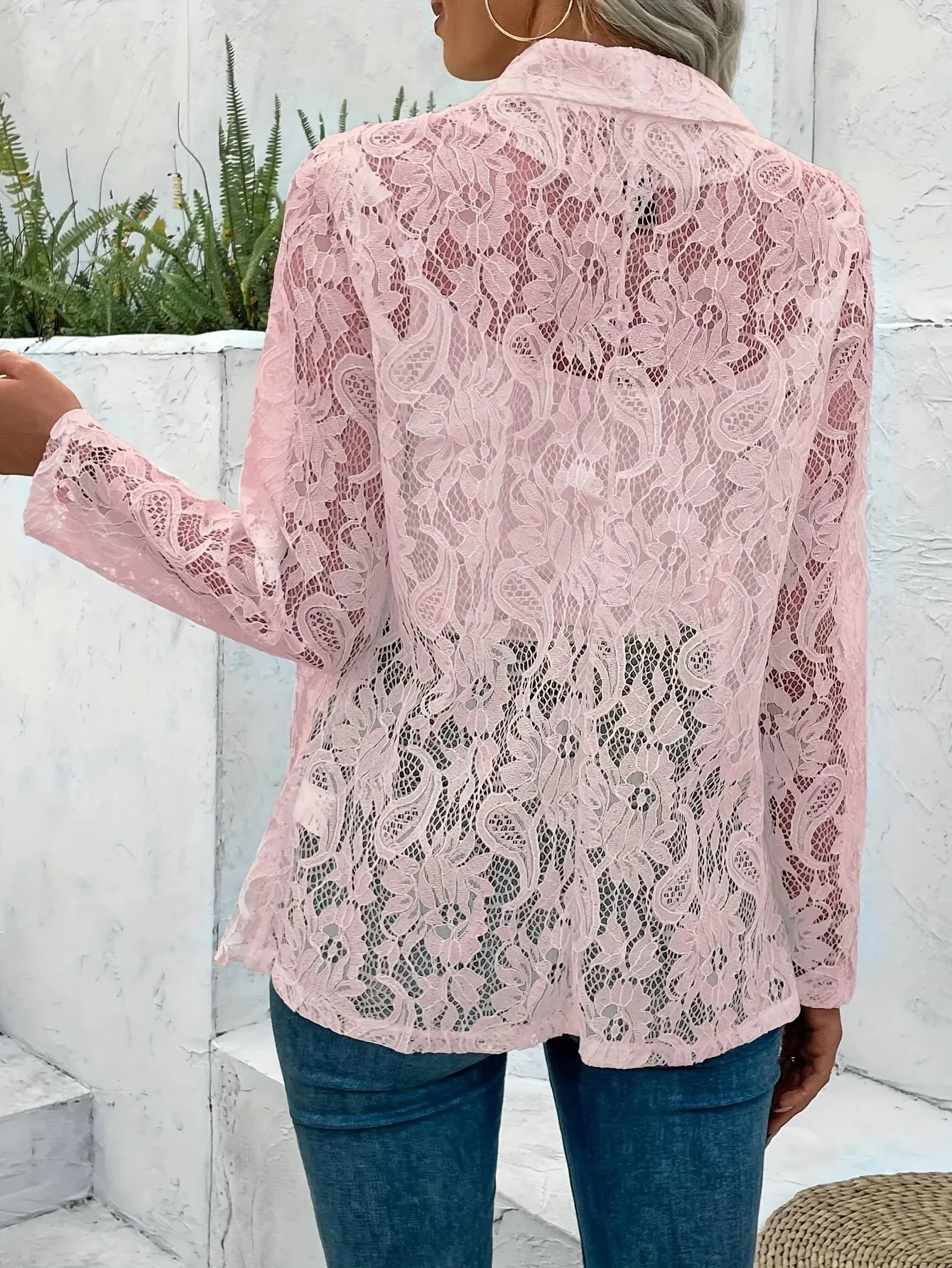 2024 New Lace Shirt Spring Summer Womens Versatile Solid Color Jacket Coats Long Sleeve Simple Hollow Design Fashion Versatile