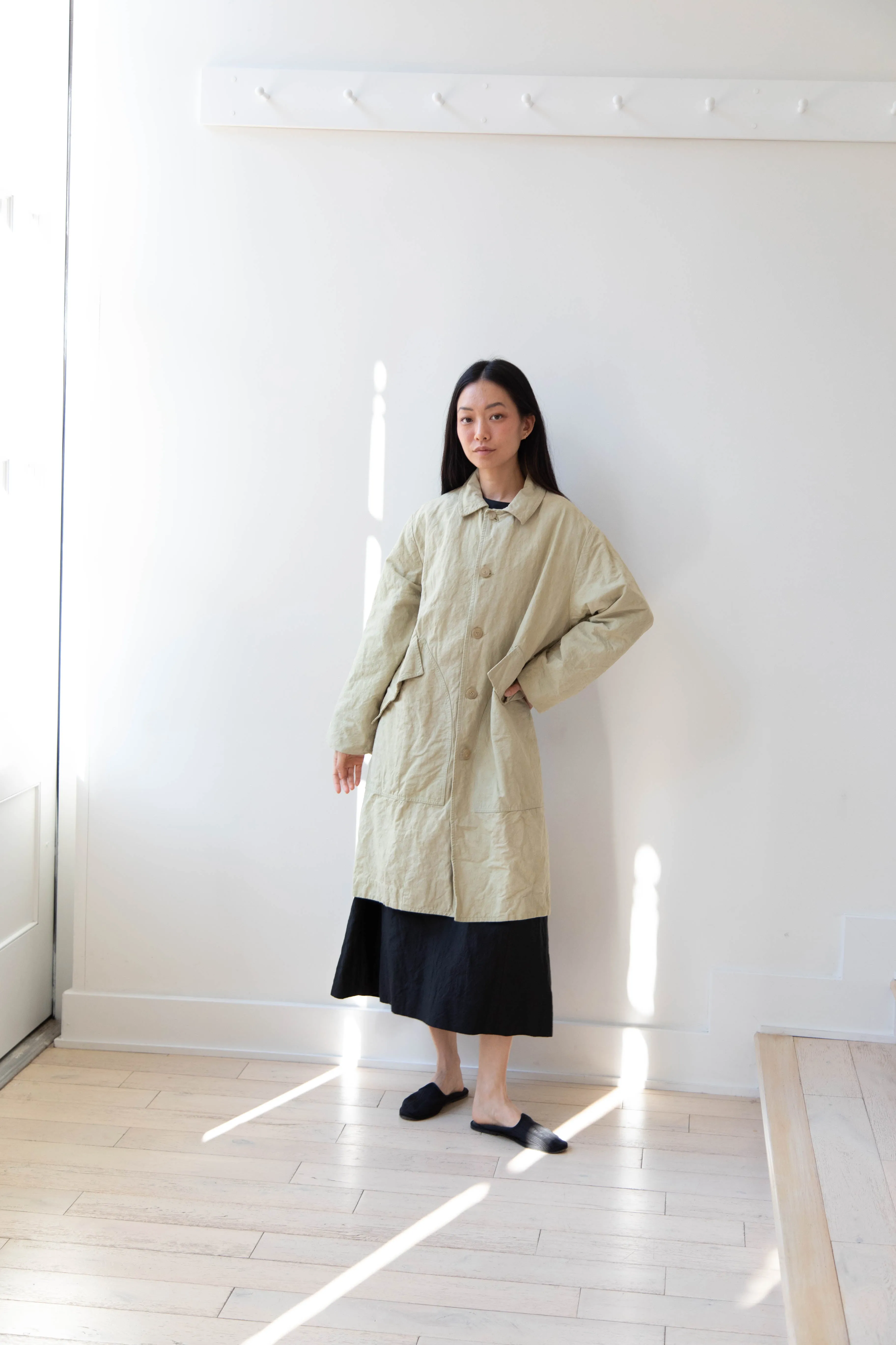 Oliver Church | Big Coat in Olive Antique French Linen Cotton