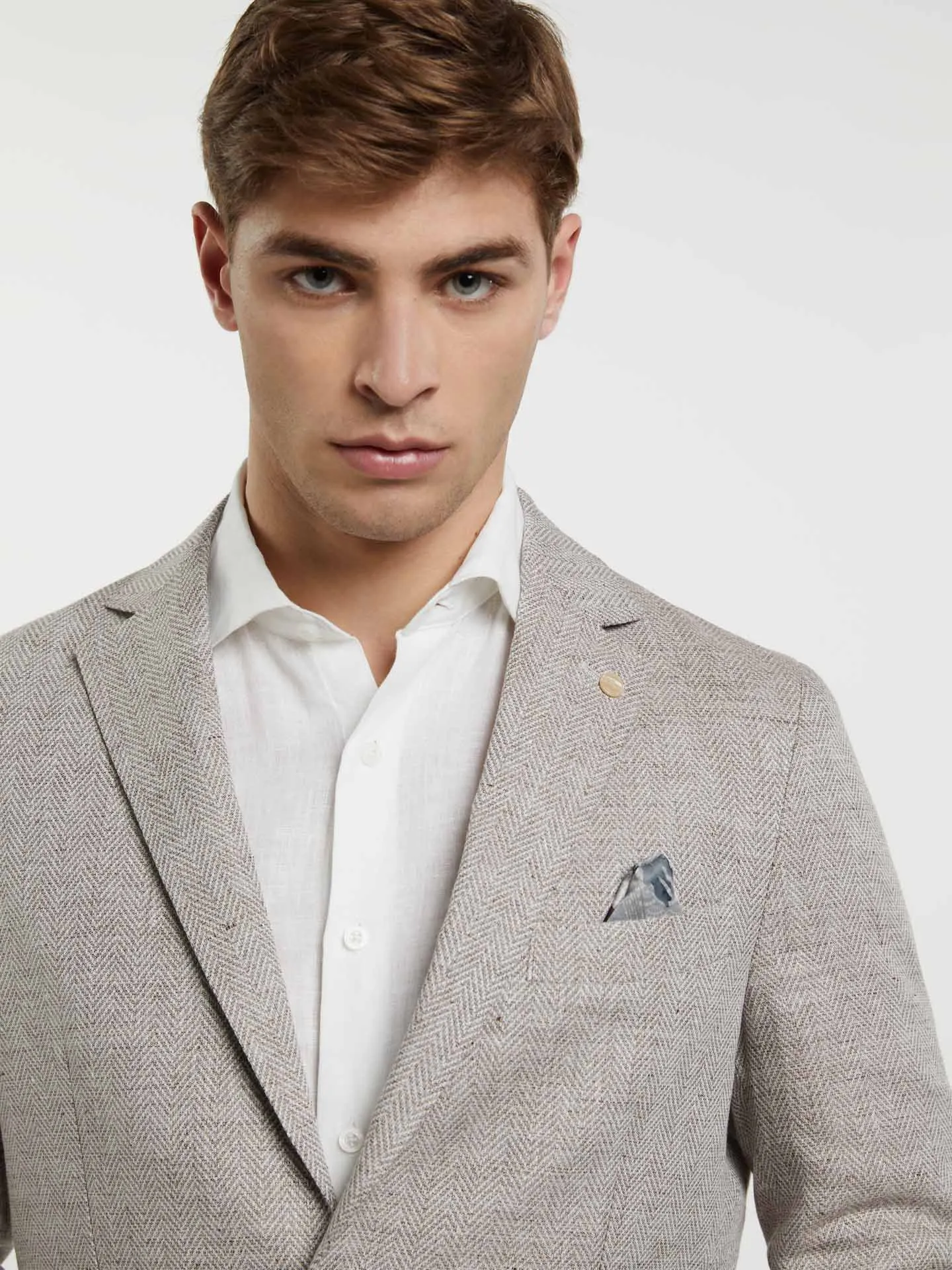 Unstructured Herringbone Linen Blazer